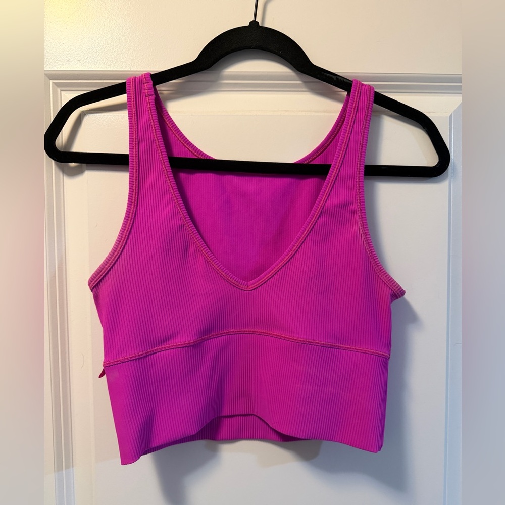 Lululemon Power Pivot Ribbed Crop Tank in Sonic Pink, size 4